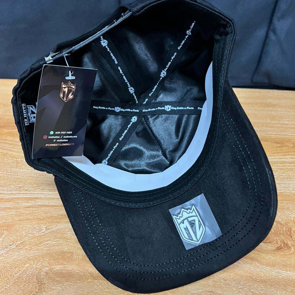 LA PEPOPLE TOTAL BLACK MZ HATS
