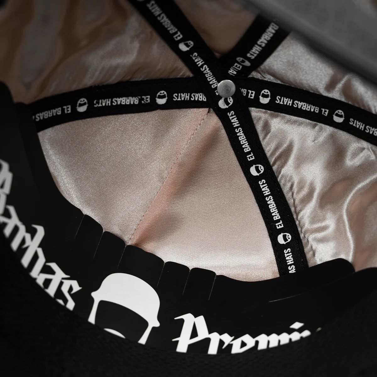 CHROMES ORO 24 K ROSA BARBAS HATS