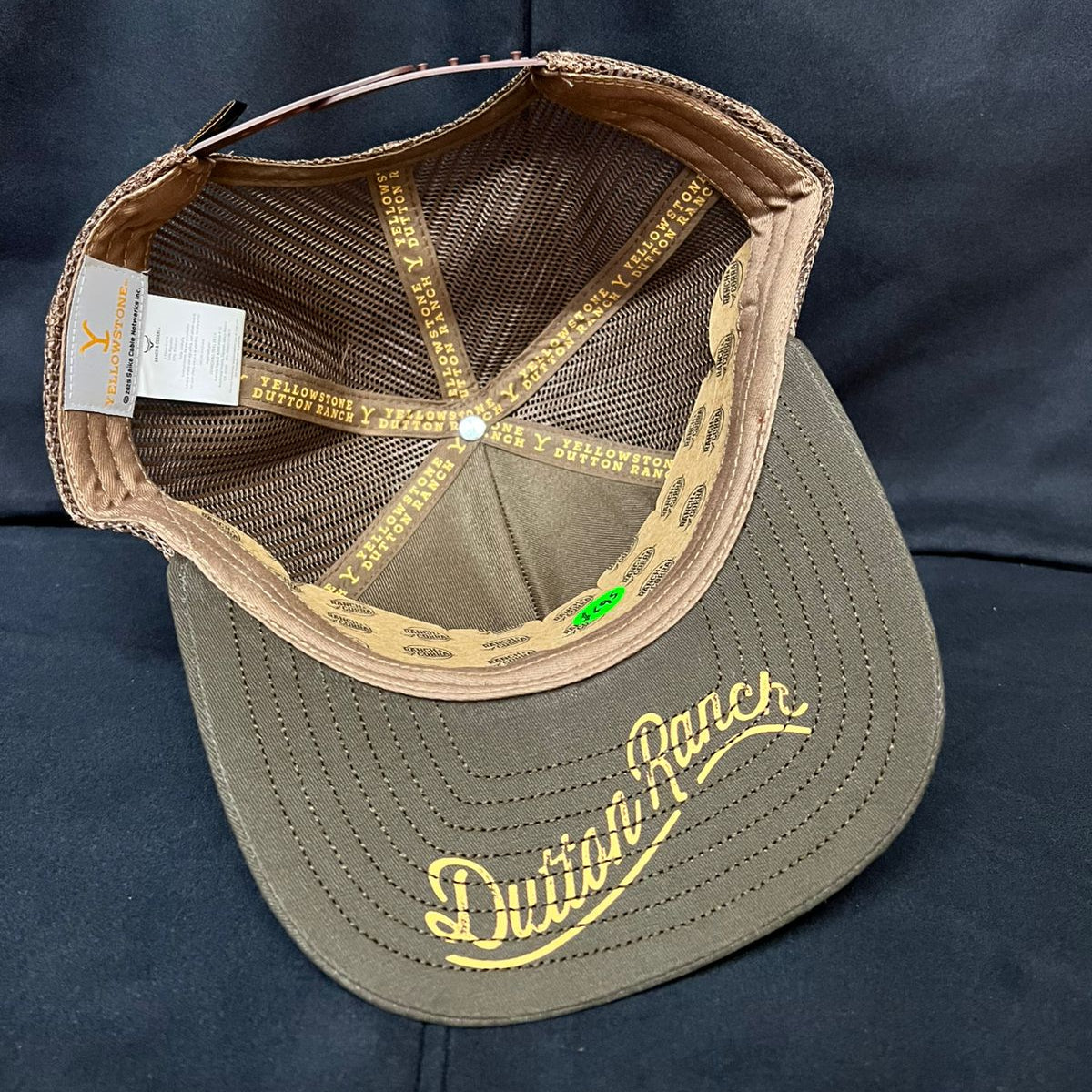 YELLOWSTONE NARANJA Y CAFE RANCH AND CORRAL