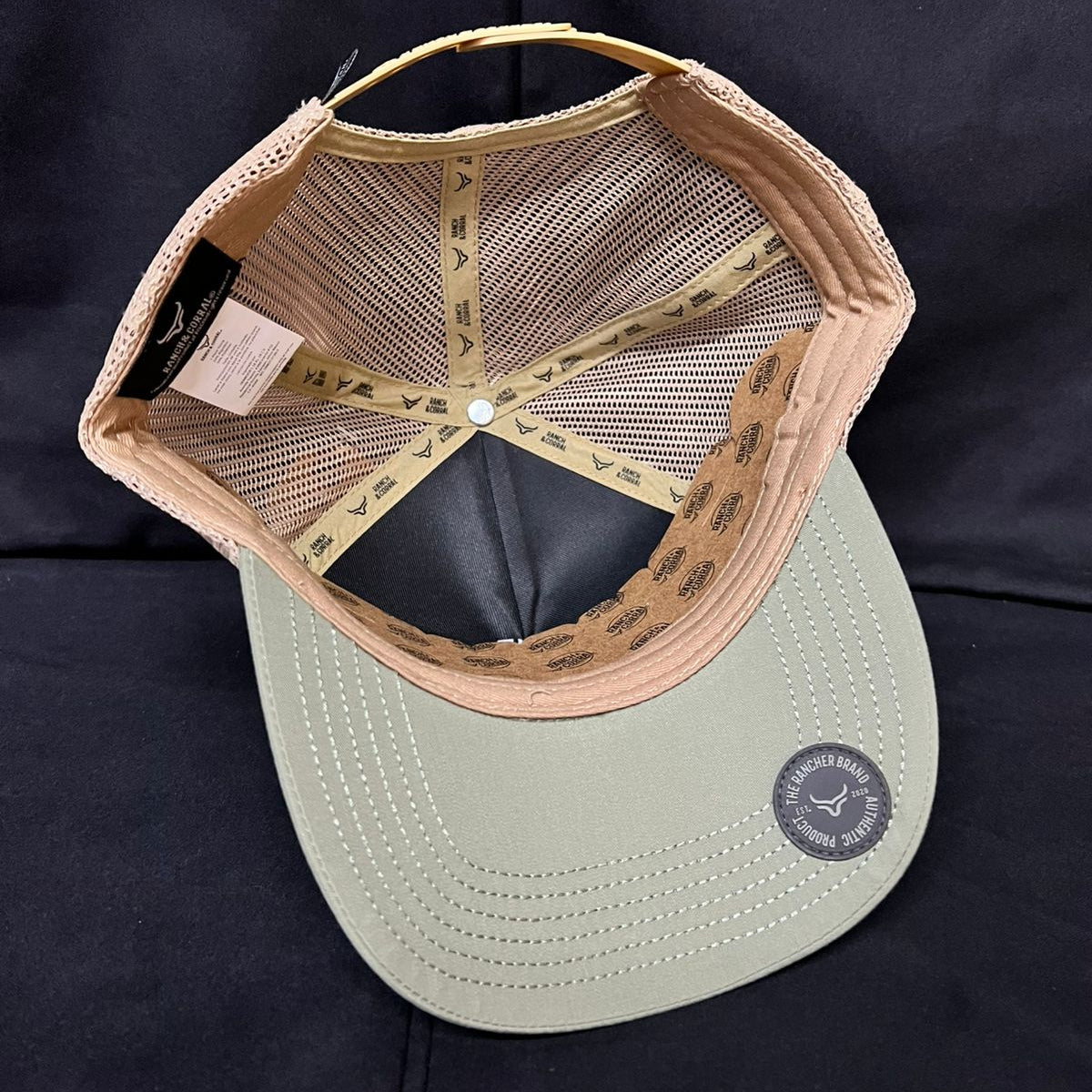 DAVID ALONSO VERDE Y MARRON RANCH AND CORRAL