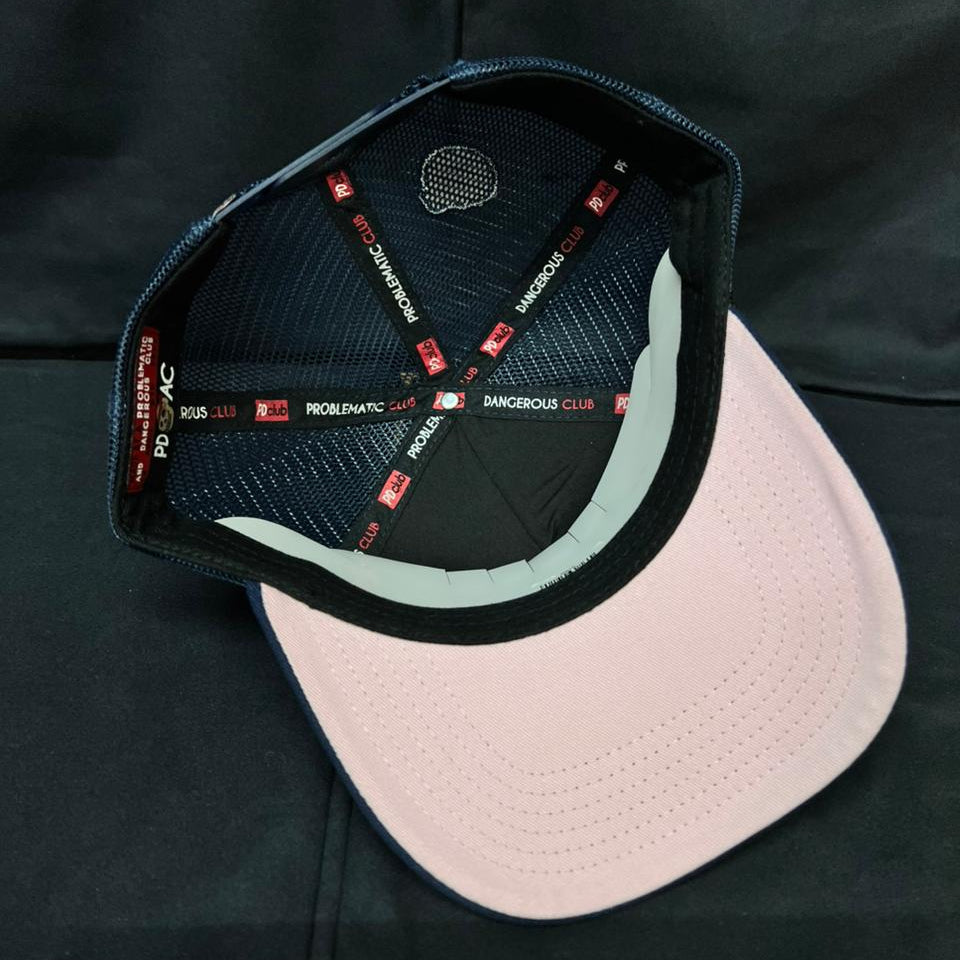 MAKE MONEY AZUL PROBLEMATIC