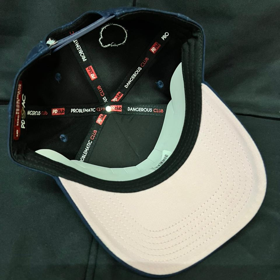 MAKE MONEY AZUL PROBLEMATIC