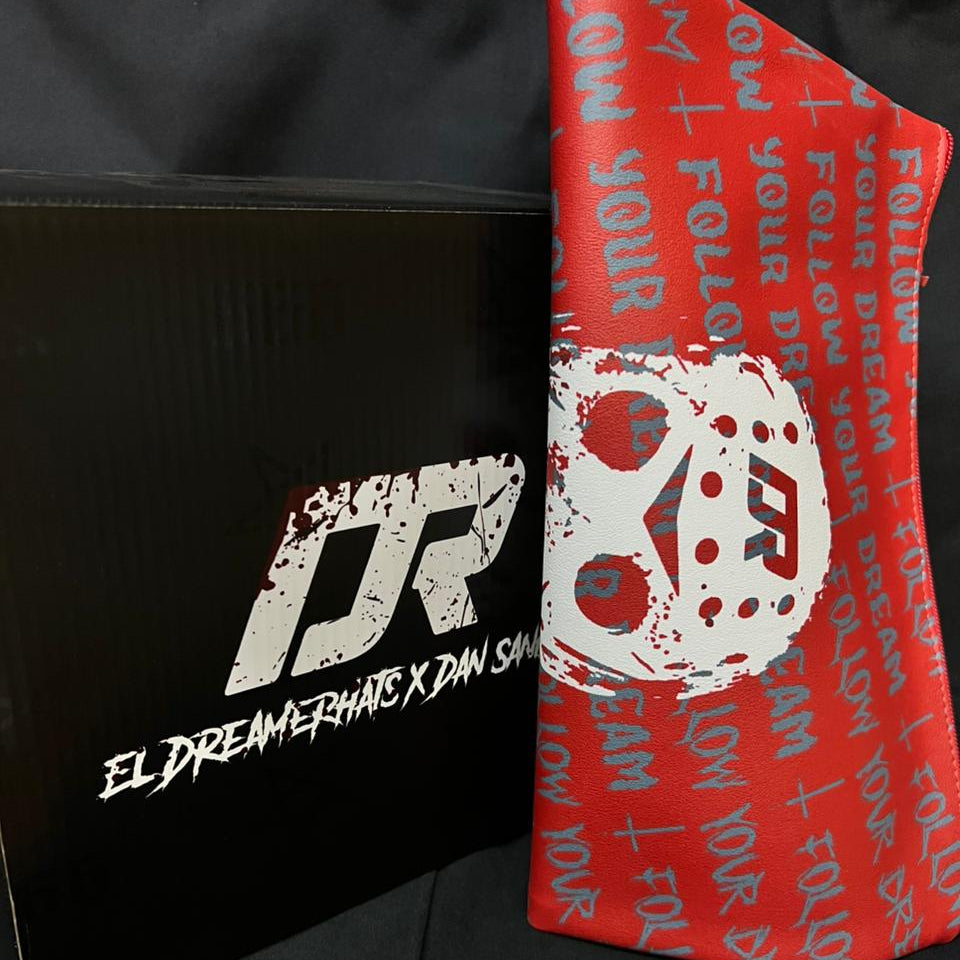 EL DREAMER HATS X DAN SANCHEZ ROJO CAJA Y CUBREPOLVO
