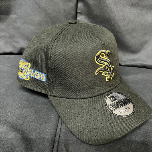 SOX NEGRA LOGO DORADO NEW ERA