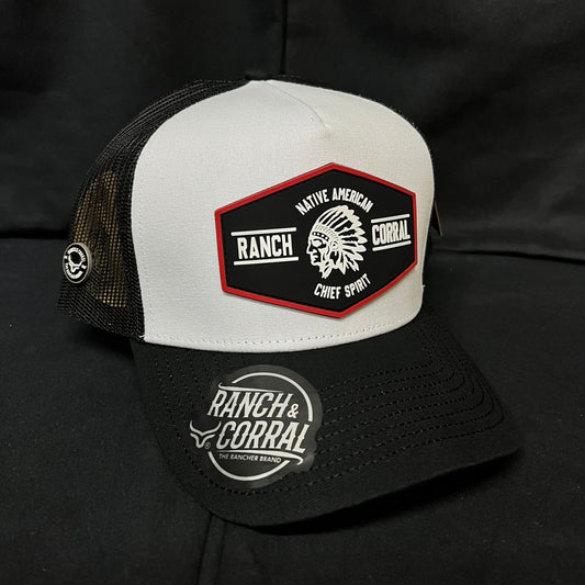 NATIVO AMERICANO NEGRO Y BLANCO RANCH AND CORRAL