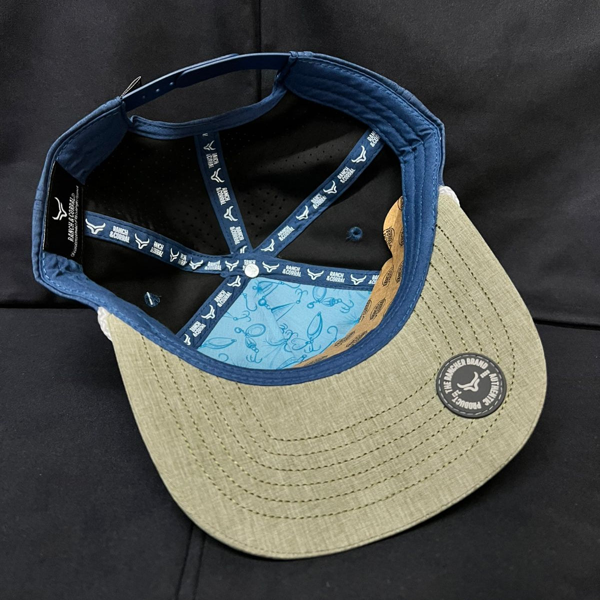 ANZUELO AZUL Y VERDE RANCH AND CORRAL