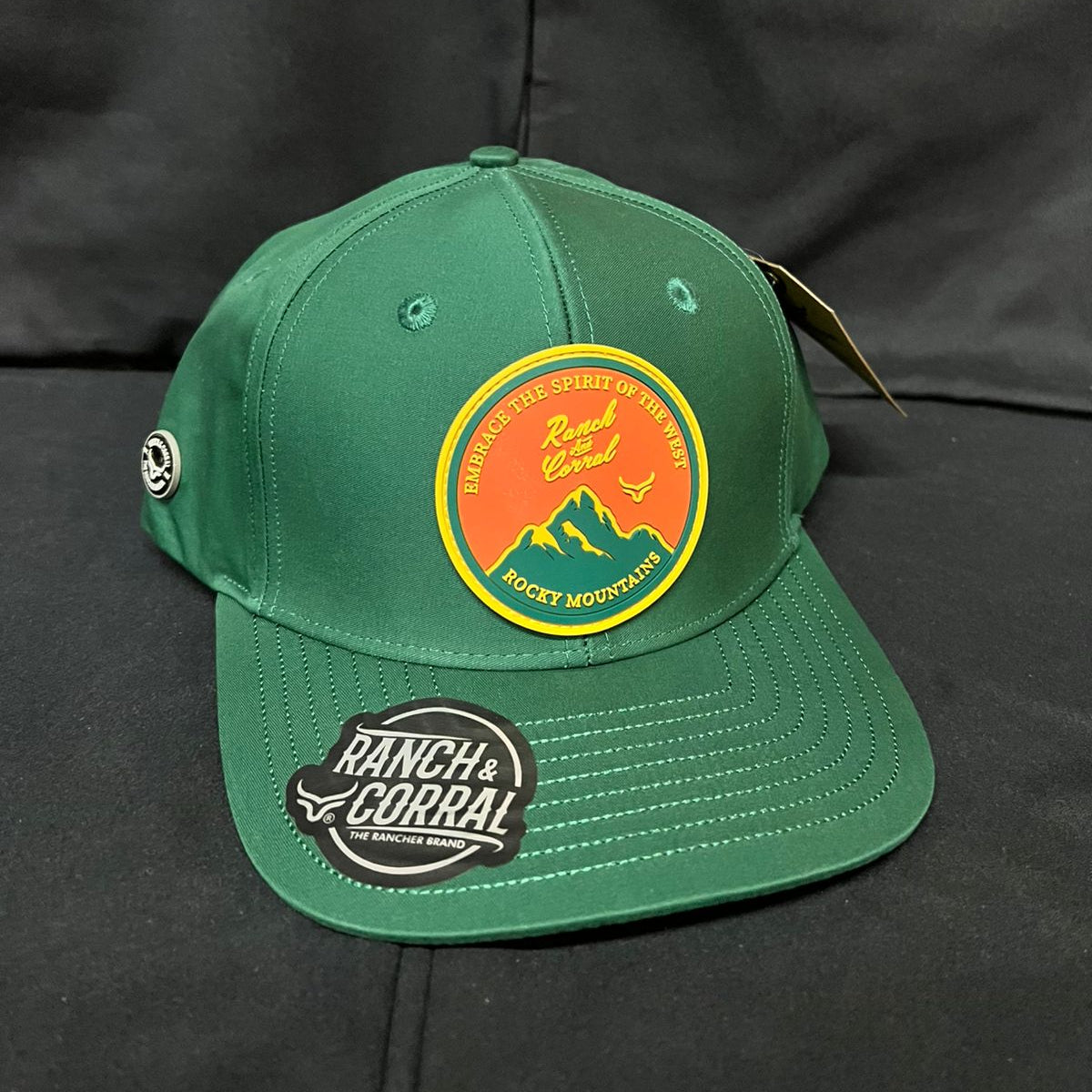 MONTAÑAS VERDE LONA RANCH AND CORRAL