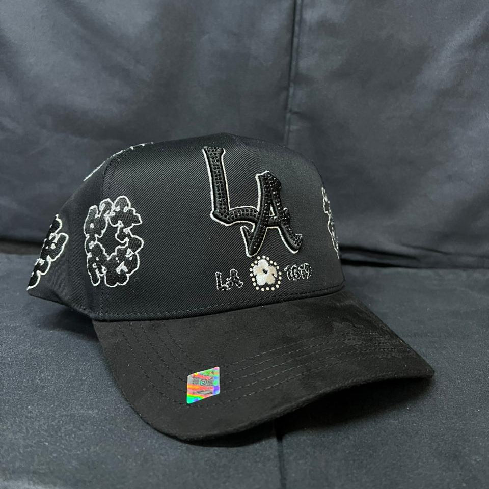 LA TOTAL BLACK BIGG BOSS