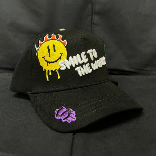 SONRIE AL MUNDO ACE HATS