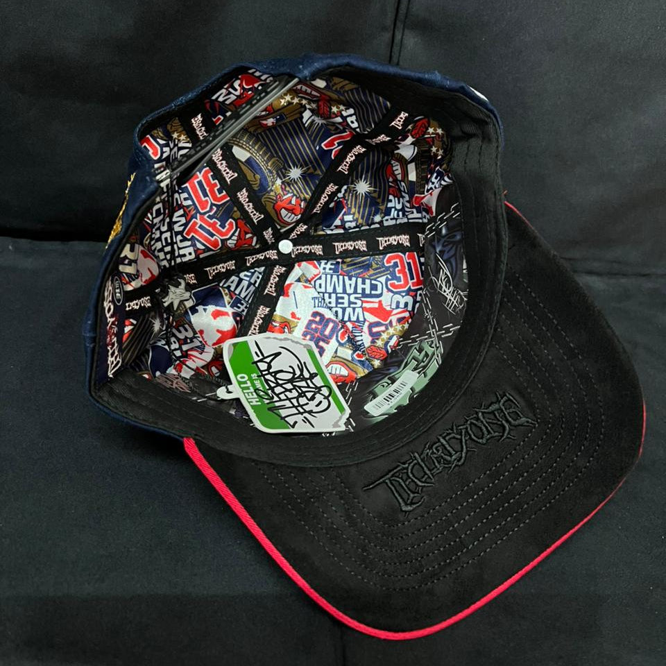 CLEVELAND INDIANS 31 HATS