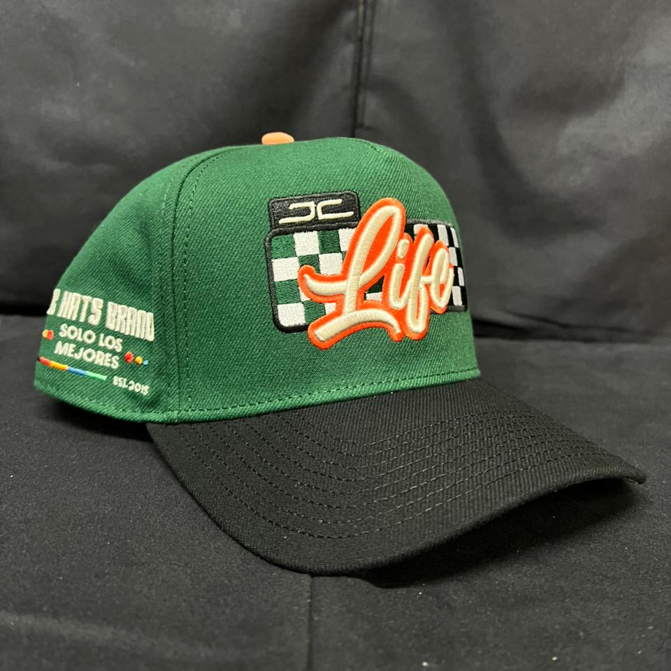 LIFE VERDE CURVA JC HATS