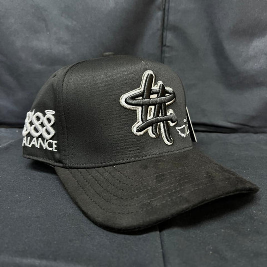 LA ÁNGEL NEGRO CURVA JC HATS