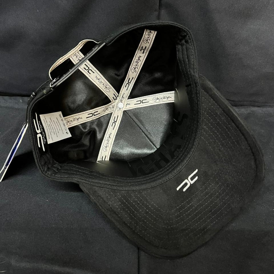 STUDIO NEGRO CURVA JC HATS