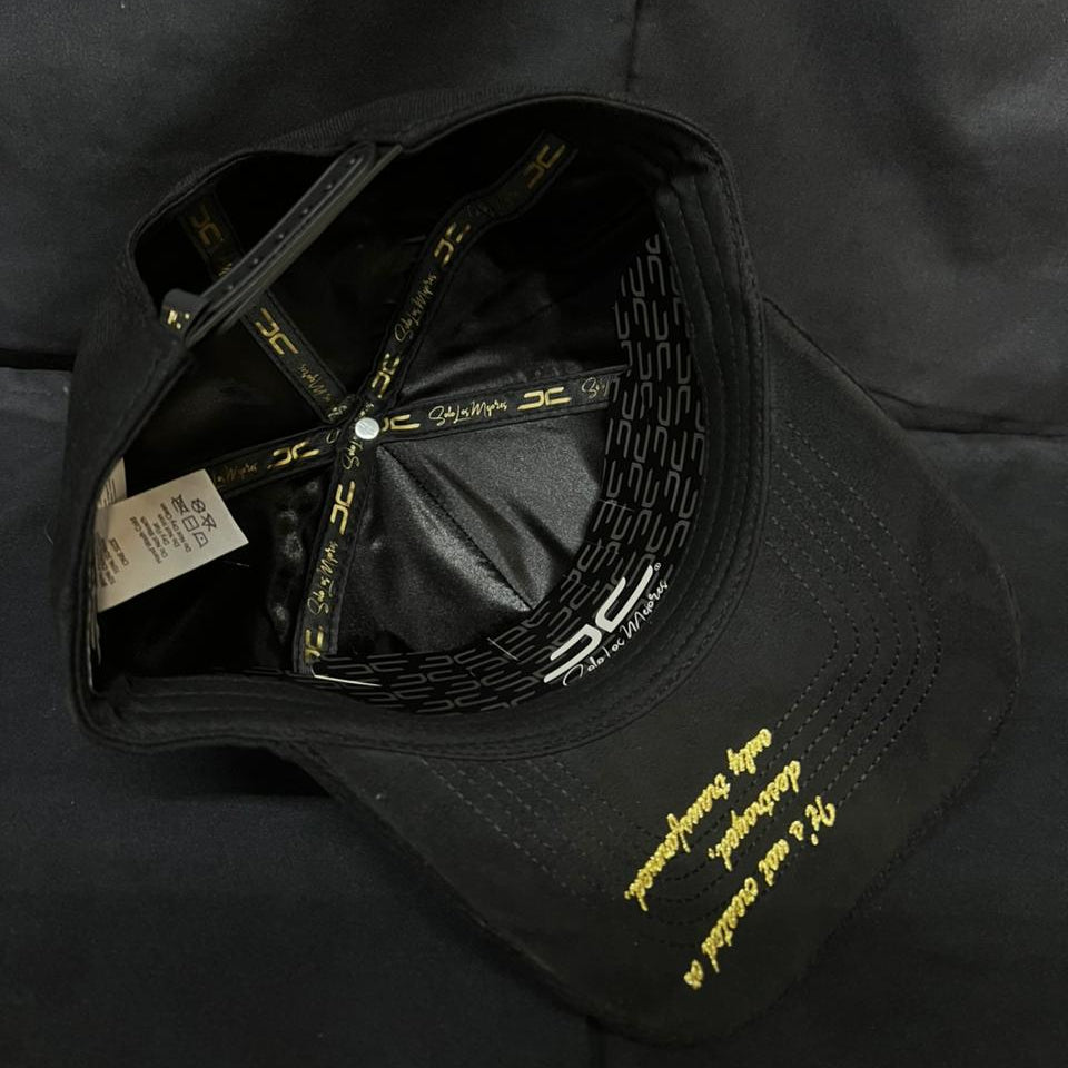 ENERGY NEGRO DORADO CURVA JC HATS