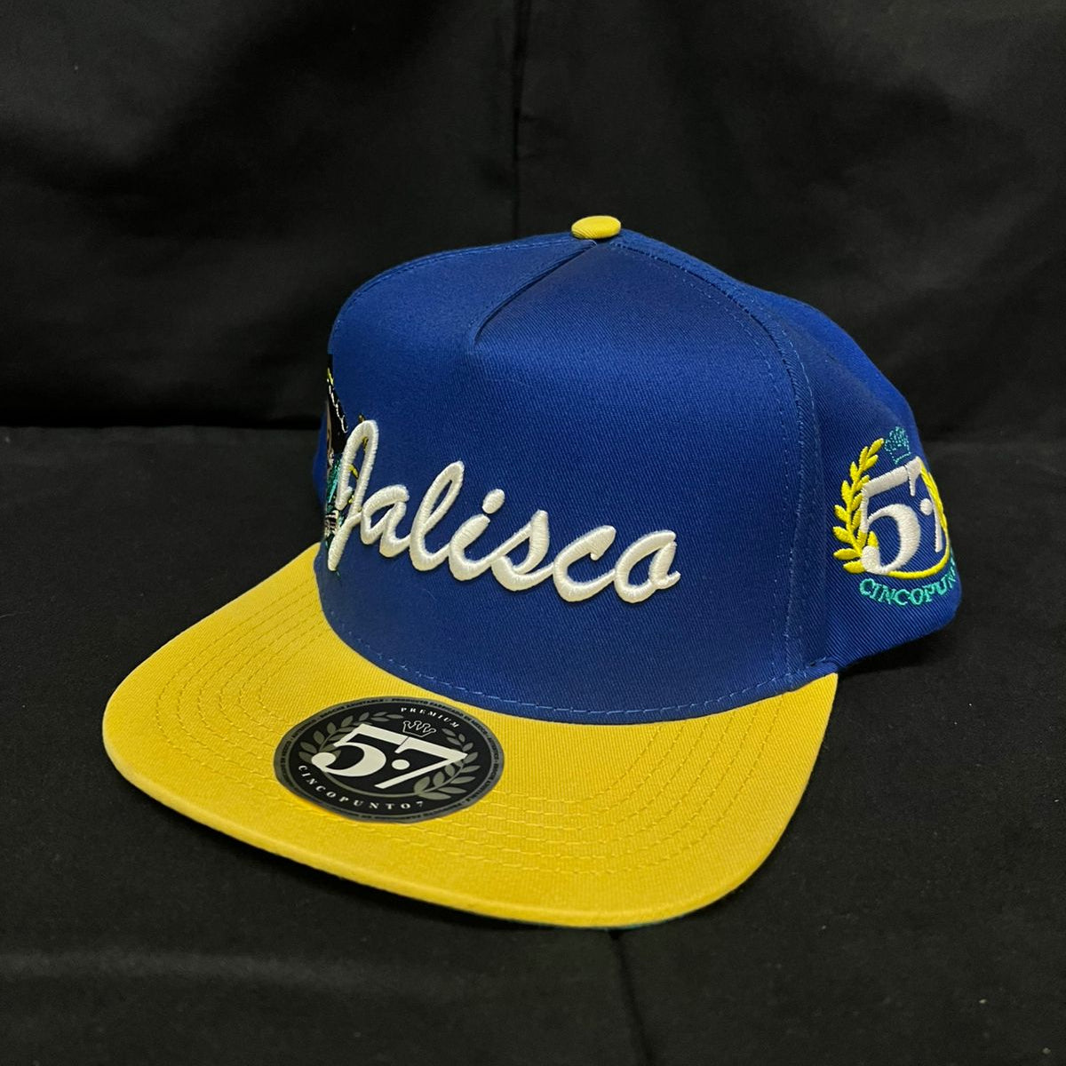 JALISCO MARIACHI BORDADO AZUL 5.7