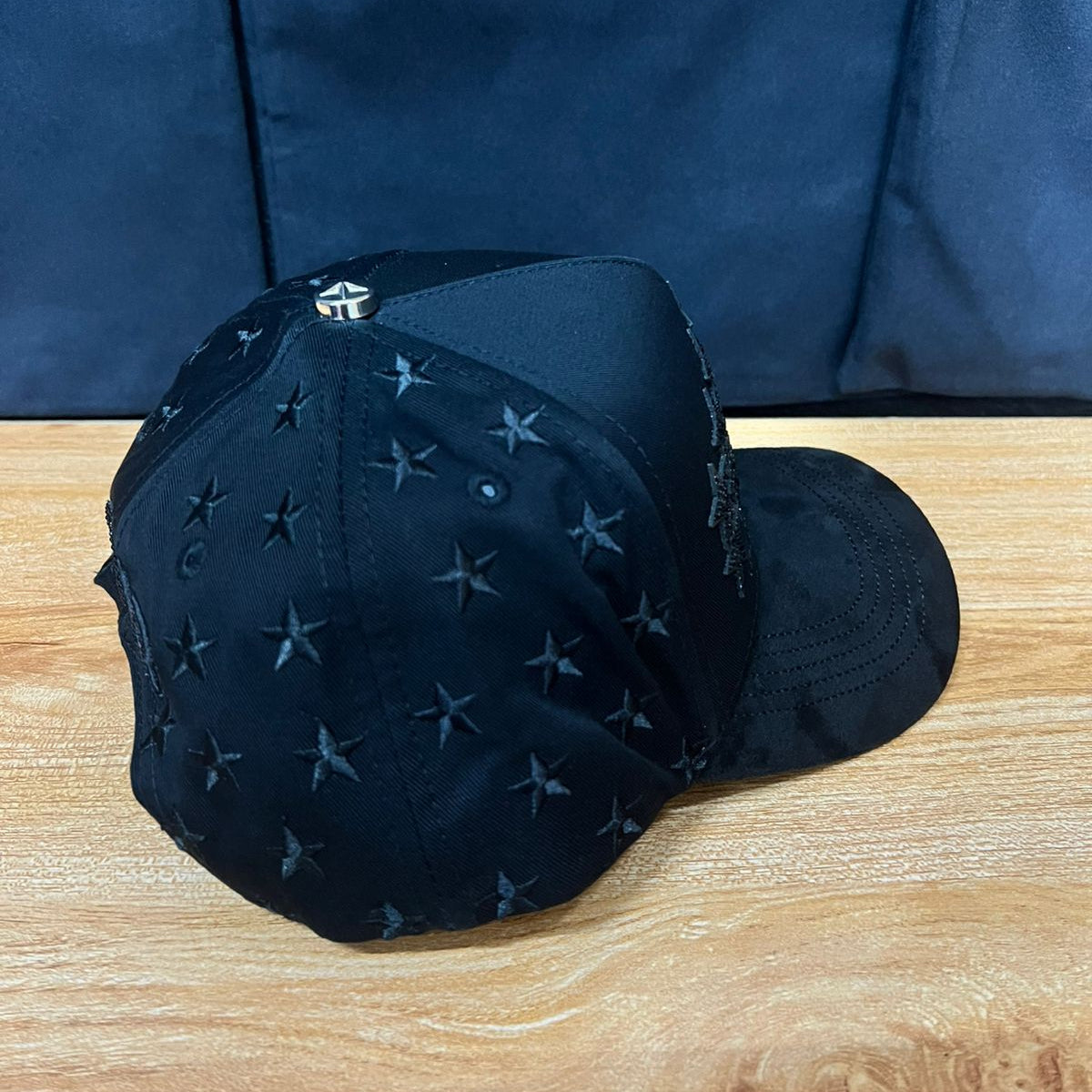 LOS ANGELES TOTAL BLACK STAR HATS